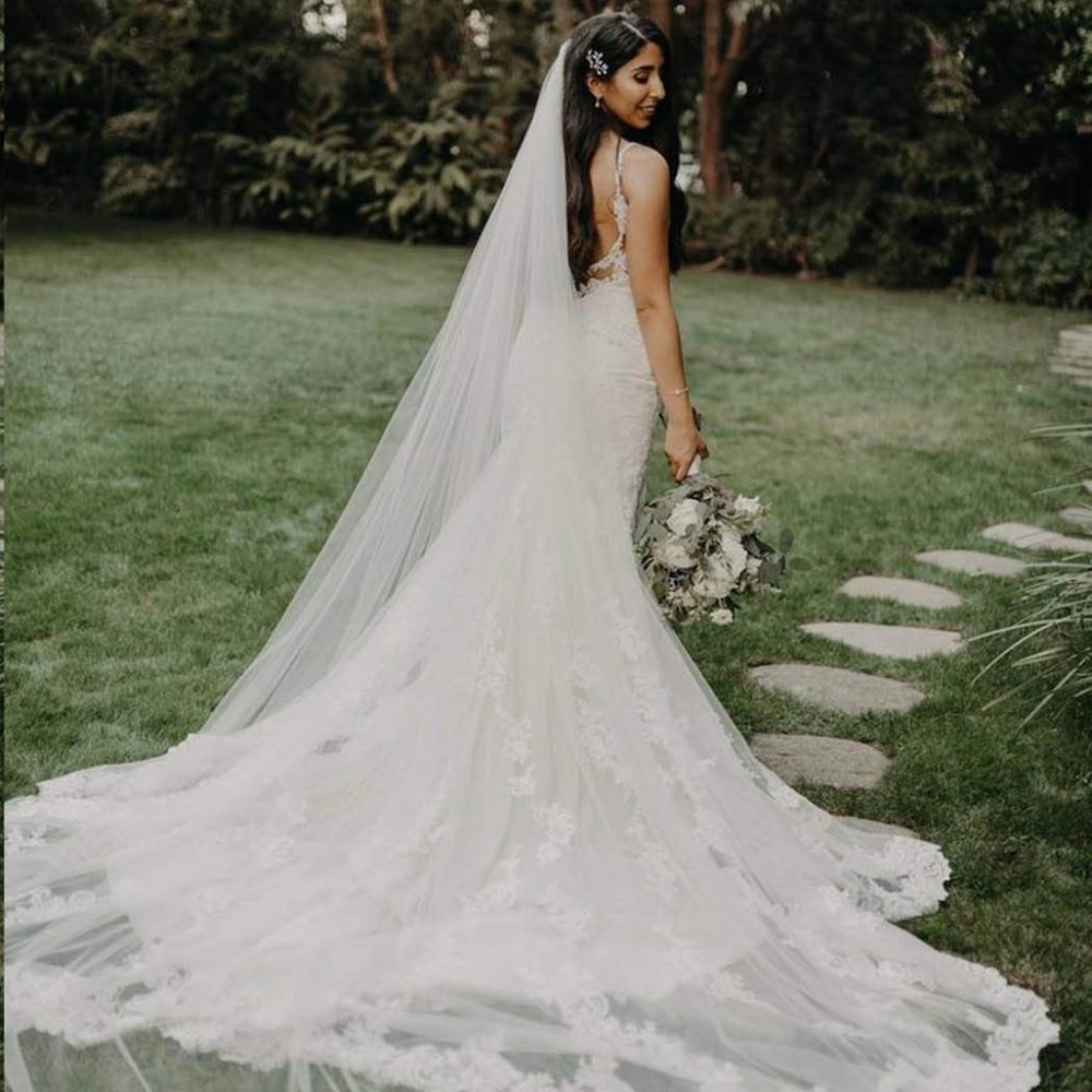 WEDDING Veil with Comb (118 inches, One Tiers Veil)